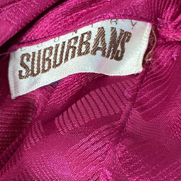 Vintage 80’s Raspberry Pleated Front High Neck Top Med - Picture 8 of 8